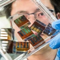 Perovskite solar cells