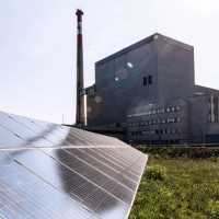 Nuclear power plant goes solar