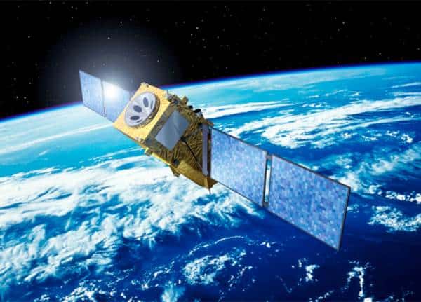 Beaming solar power from space