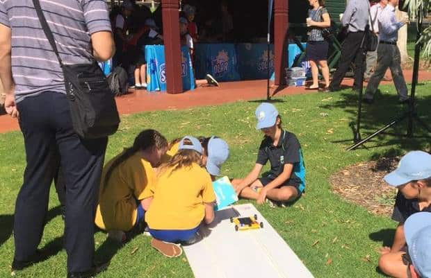 Australian students - model solar powered car