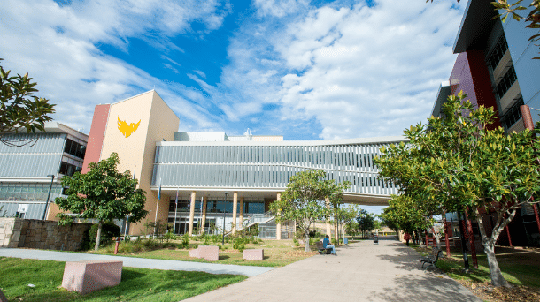 Solar carpark award for USQ