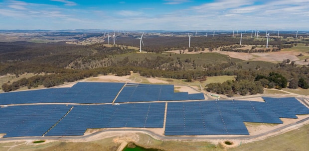The Grabben Gullen hybrid Solar wind Farm