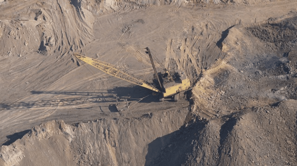 Mining sector increasingly deploying renewable energy in Australia.