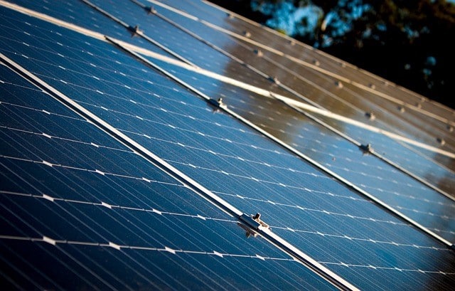 commercial solar service