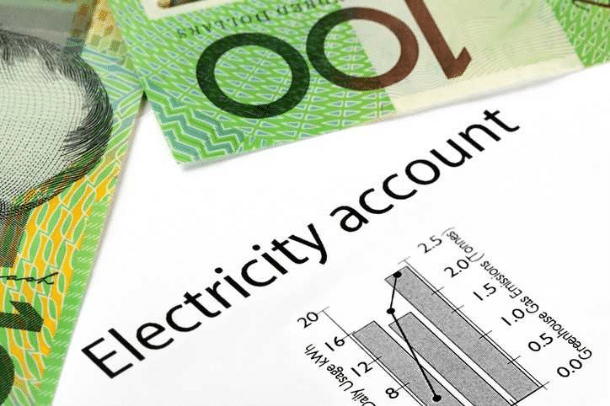 energy retailer price freeze saves money on electricity account