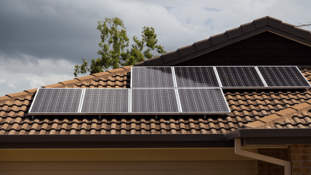 solar-panels-cyclones-australia