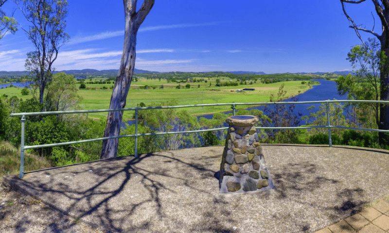 solar panels taree