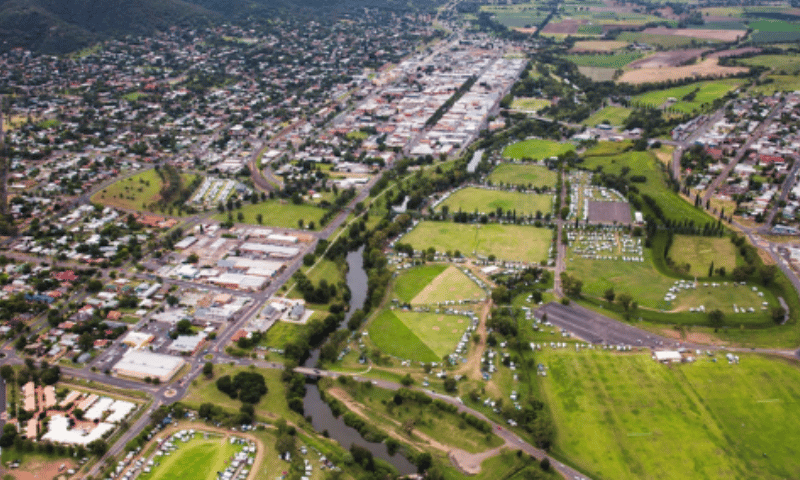 solar panels tamworth