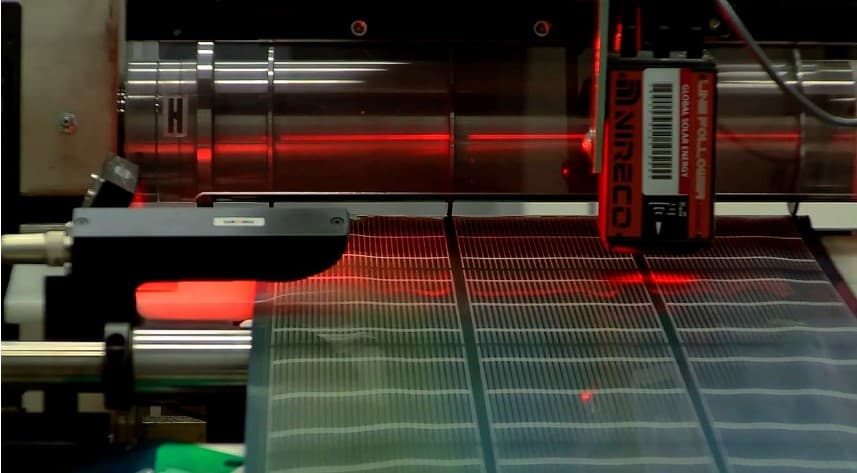 How are thin film solar cells made?