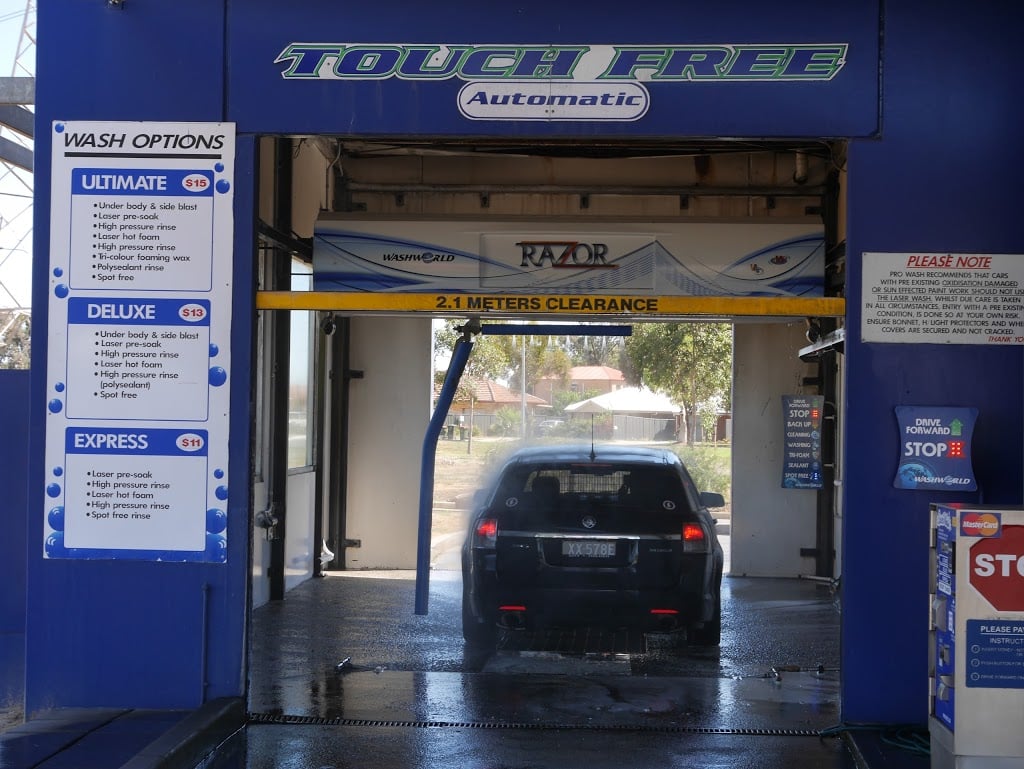 solar case study Hollywood Plaza Car Wash