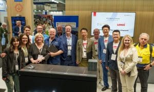 LONGI Australia and Solar Training Centre sign significant partnership
