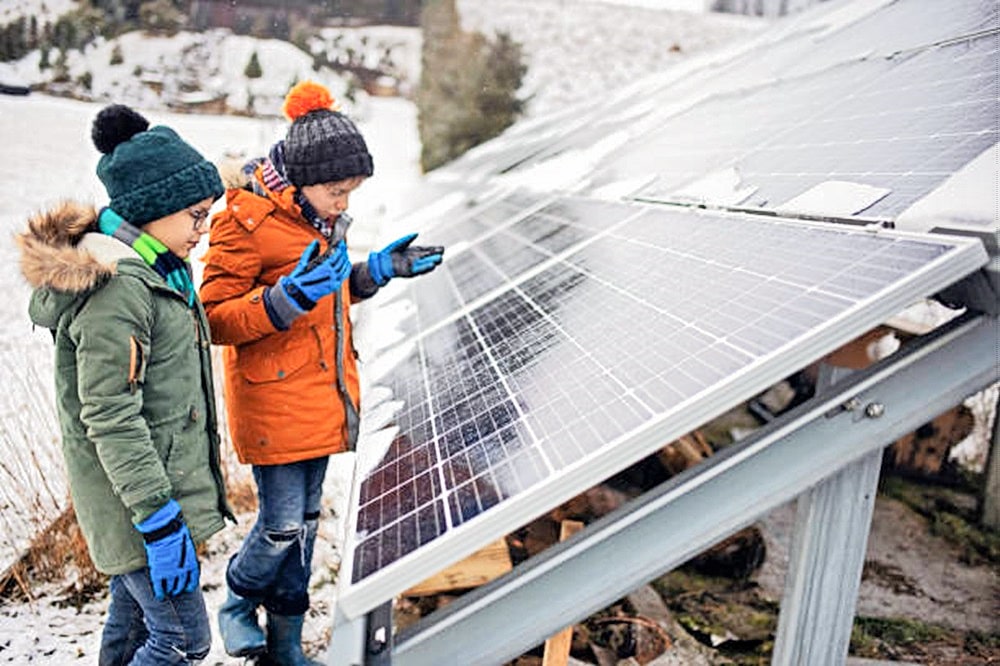 Solar Panels and Weather Resilience: Powering Through in Australia’s Climate