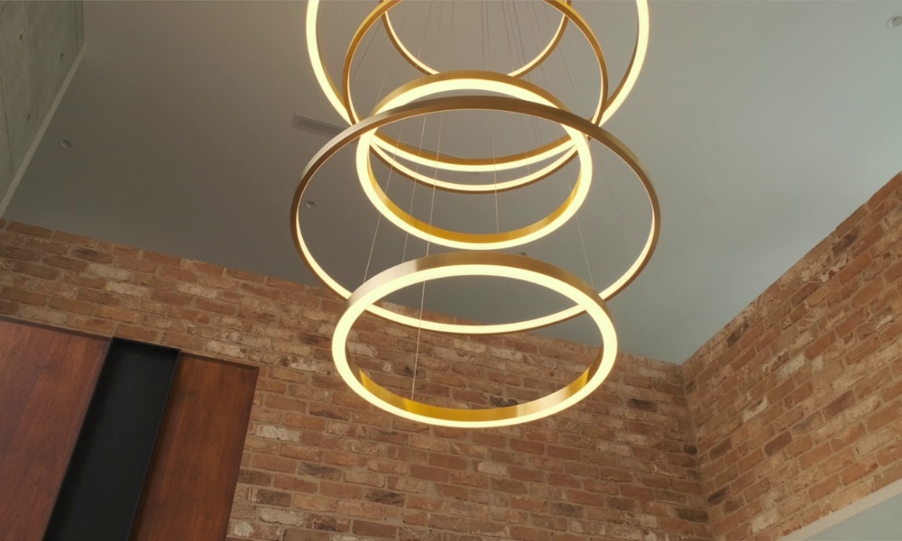 OHA S07E02 lighting