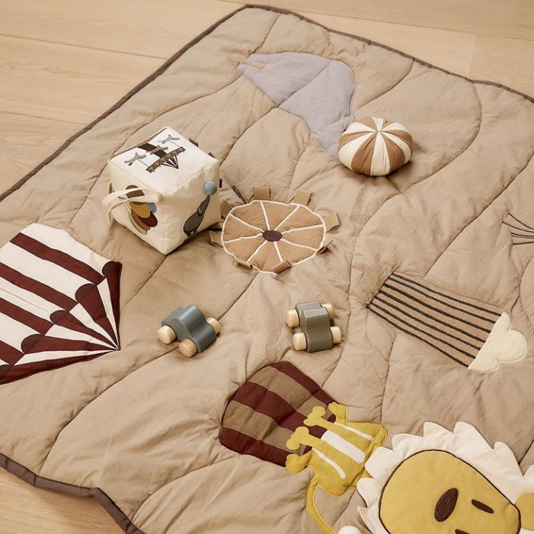 alin-activity-mat-light-brown-371302