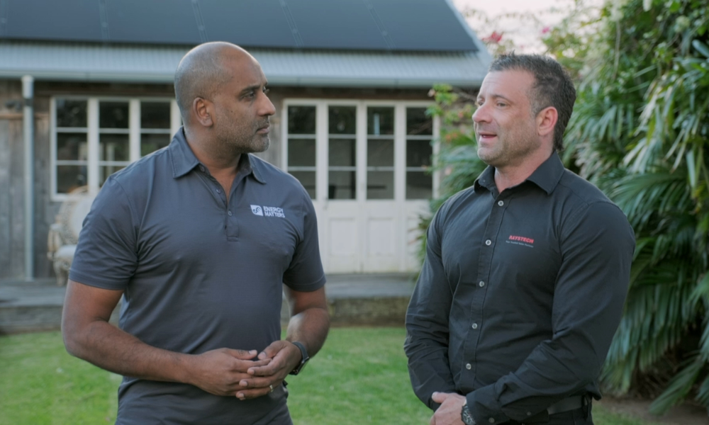 OHA S08E10 6 Open Homes Australia Raystech RESINC Solar LONGi Sungrow