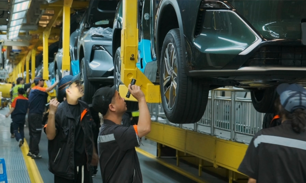 Geely GER 14 Geely on Global Energy Revolution