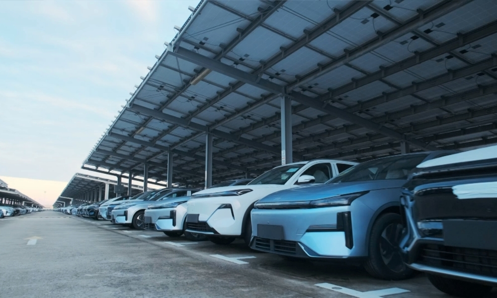 Geely GER 8 Geely on Global Energy Revolution